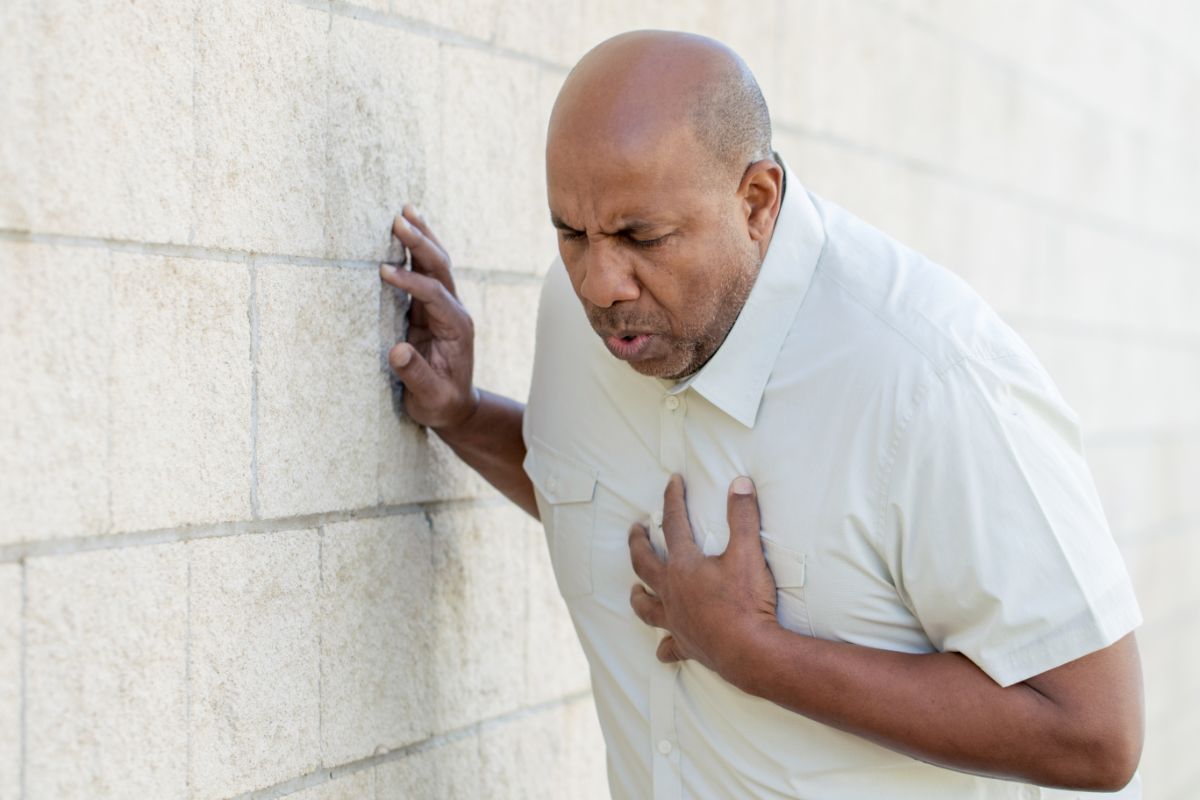 Is My Chest Pain Serious Enough To Go To The ER?